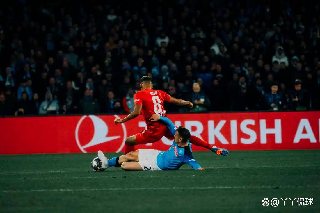 里程碑夜那不勒斯豪取连胜，欧冠窗口期刷纪录，底气十足，年轻球员得到机会的简单介绍